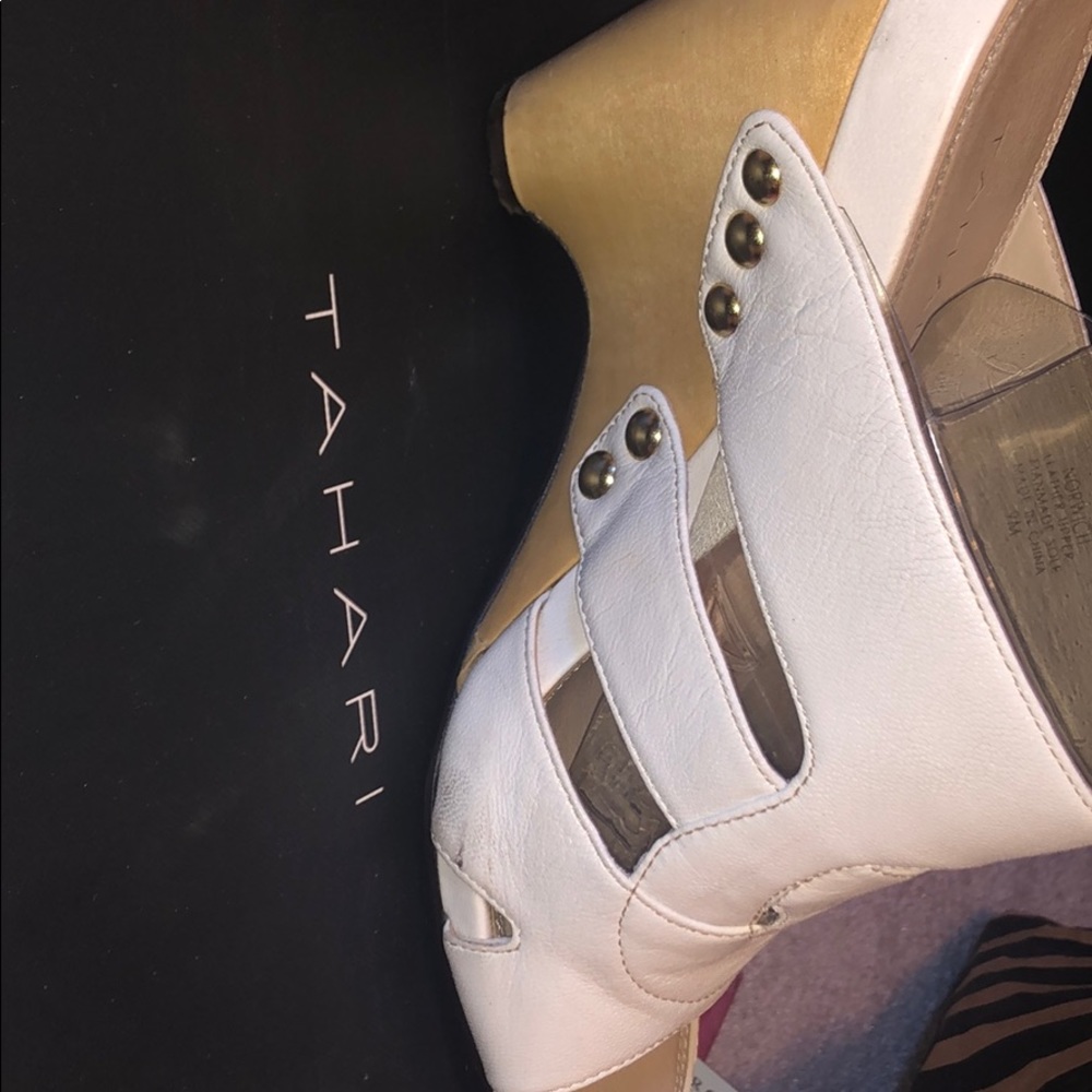 Tahari off white open toed wedges